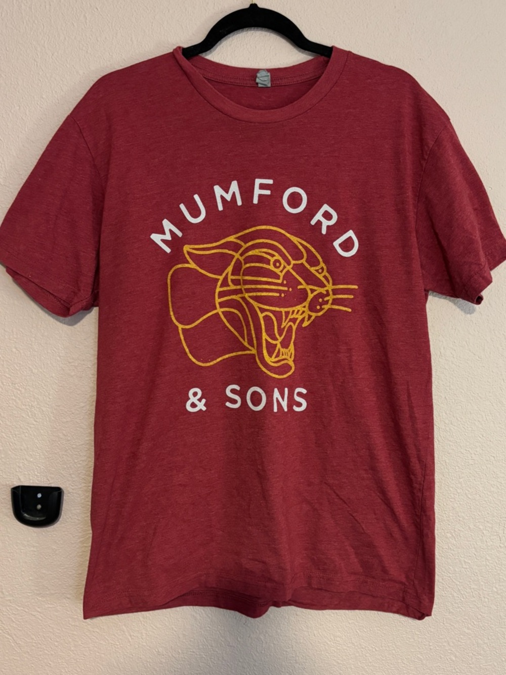 Mumford & Sons Maroon Graphic Tee - Size Large